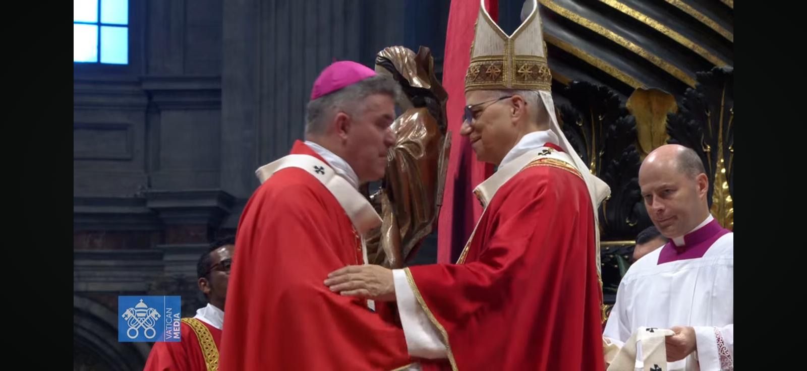 Abp Zbigniew Zieliński przyjął paliusz od Papieża Leona XIV