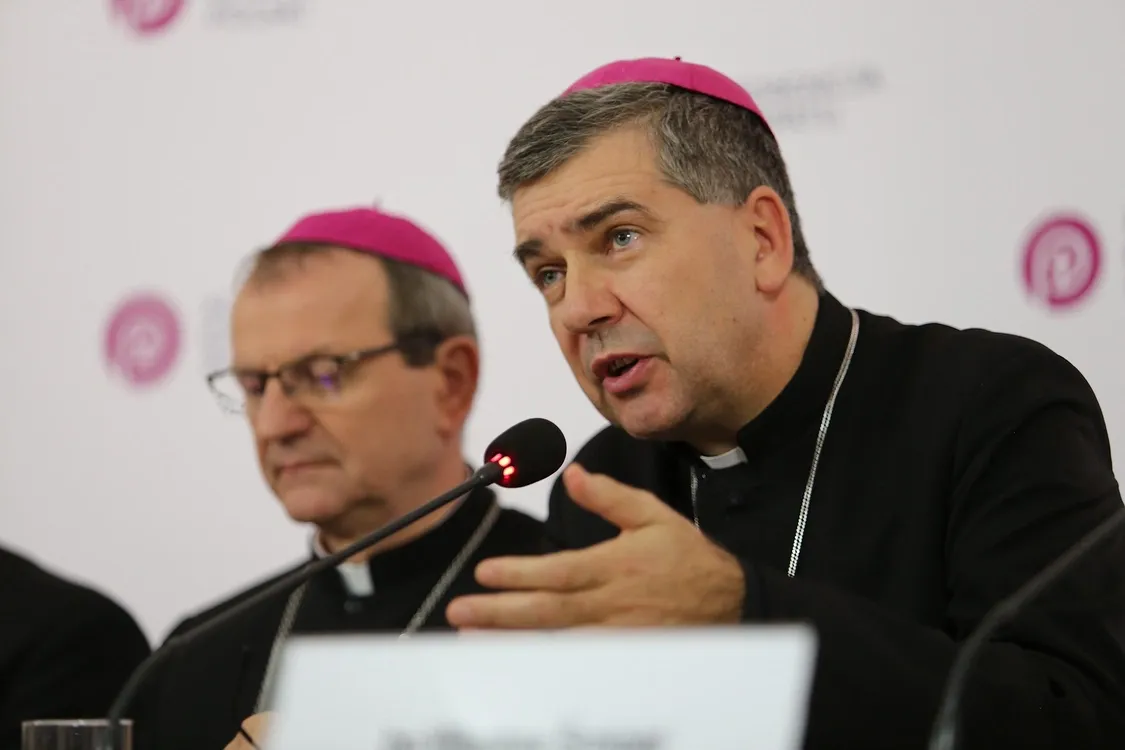 SŁOWO PRZEWODNICZĄCEGO KOMISJI WYCHOWANIA KATOLICKIEGO KONFERENCJI EPISKOPATU POLSKINA NOWY ROK SZKOLNY 2025/2026